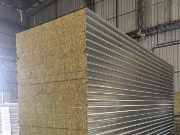 Color Steel Sandwich Panel