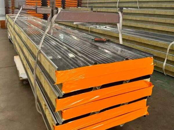 Color Steel Sandwich Panel